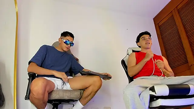sotooliver3 online show from 06/20/26, 10:01