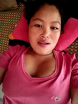 maycuc123 online show from 09/21/25, 05:09