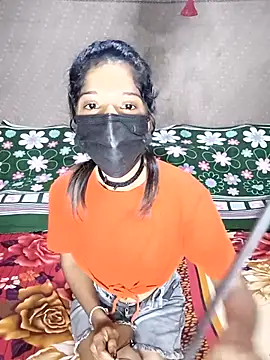 Snapshot of emali_baba chatting on 09/10/25, 04:12 emali baba online show from 09/10/25, 04:12