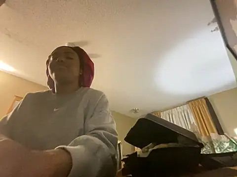 princesslivv online show from 10/08/25, 06:22