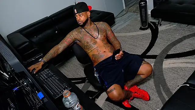 SLANGONDEMHOES online show from 02/01/26, 07:29