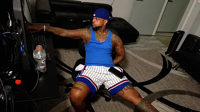 SLANGONDEMHOES online show from 02/25/26, 12:59