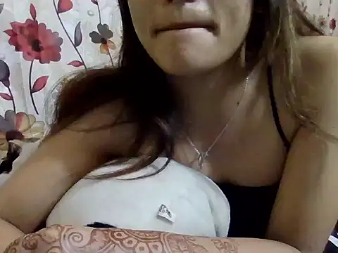 Amira90 online show from 10/24/25, 07:43