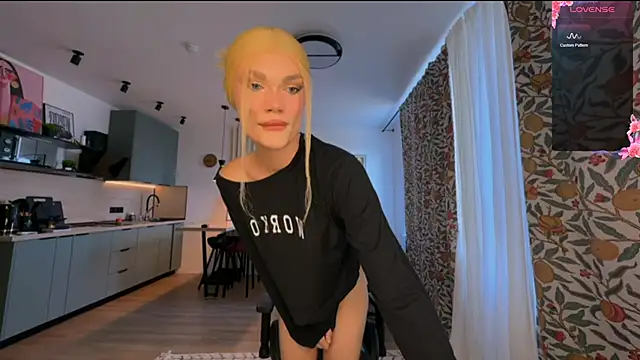 my-muse online show from 09/11/25, 12:16