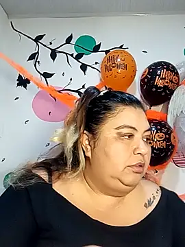 curvy diva  online show from 11/01/25, 11:01