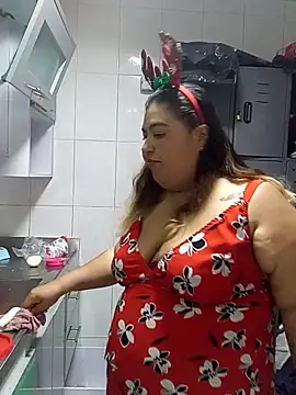 curvy diva  online show from 12/22/25, 10:56