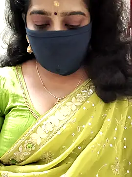 saritha29 online show from 10/26/25, 11:38