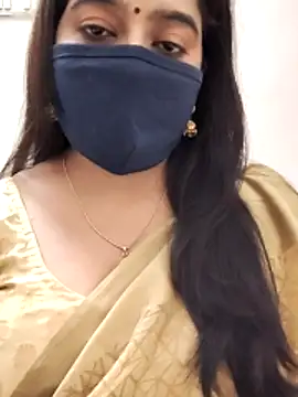 saritha29 online show from 04/14/26, 04:02