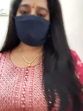 Snapshot of saritha29 chatting on 07/12/26, 04:42 saritha29 online show from 07/12/26, 04:42
