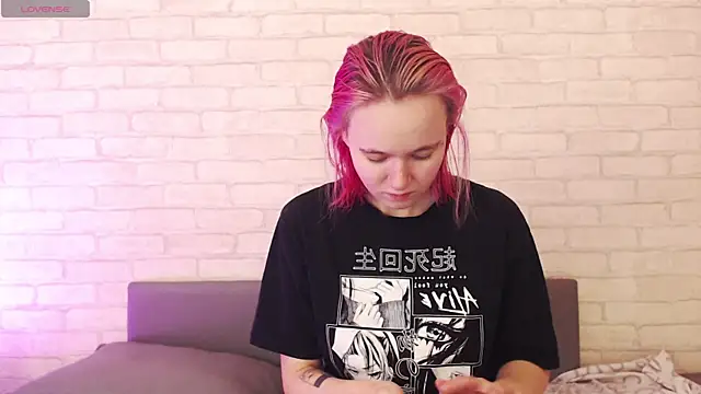 Snapshot of Ericha_Stone chatting on 10/24/25, 01:57 Ericha Stone online show from 10/24/25, 01:57