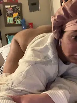 StylishEchium online show from 02/26/26, 05:34