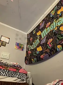 StylishEchium online show from 04/23/26, 09:06