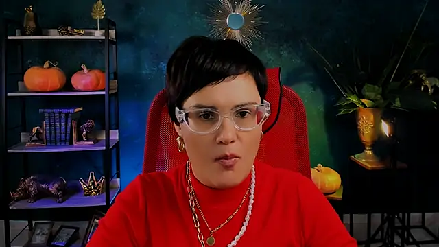 LauraDavidsons online show from 10/31/25, 04:30