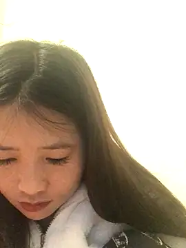 Snapshot of LiLy-0477 chatting on 09/28/25, 02:11 LiLy-0477 online show from 09/28/25, 02:11