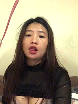 Snapshot of LiLy-0477 chatting on 10/11/25, 05:00 LiLy-0477 online show from 10/11/25, 05:00