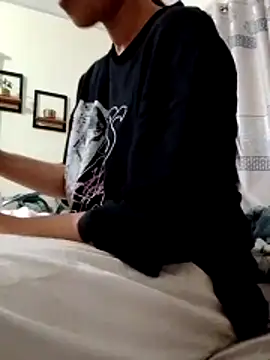 midnightmuse-03 online show from 12/19/25, 01:12