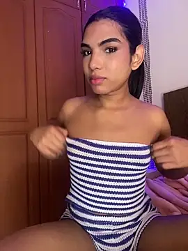 VeronicaSaenzx online show from 03/12/26, 04:35