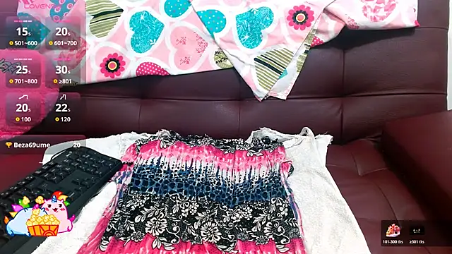 carolina squirt21 online show from 10/22/25, 09:25