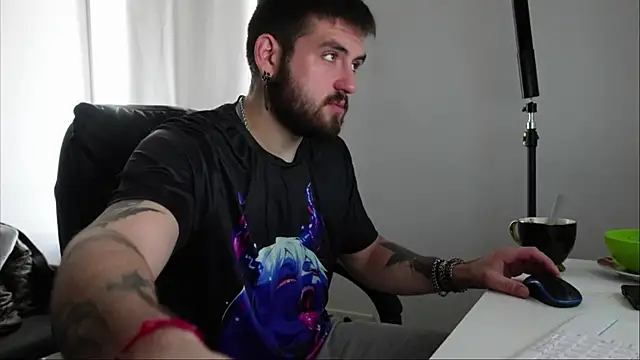 Mike Platano online show from 10/01/25, 01:28