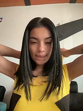 Snapshot of blinkiii_ chatting on 09/11/25, 12:27 blinkiii online show from 09/11/25, 12:27