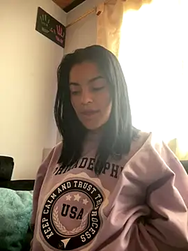 Snapshot of blinkiii_ chatting on 09/17/25, 01:35 blinkiii online show from 09/17/25, 01:35