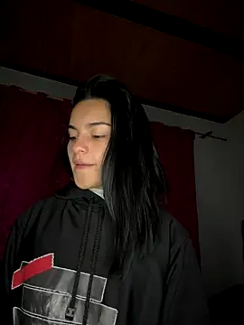 Snapshot of blinkiii_ chatting on 10/19/25, 12:00 blinkiii online show from 10/19/25, 12:00