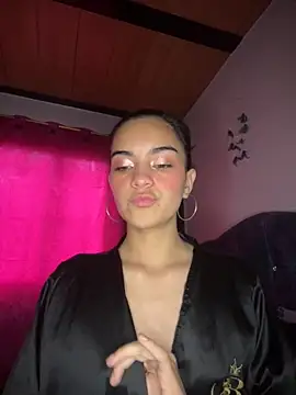 Snapshot of blinkiii_ chatting on 10/23/25, 10:19 blinkiii online show from 10/23/25, 10:19