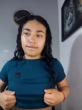 AmberGold- online show from 12/18/25, 08:31