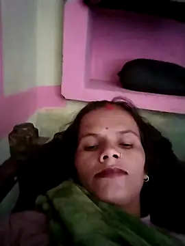 Snapshot of Sapna_meena chatting on 10/08/25, 06:33 Sapna meena online show from 10/08/25, 06:33