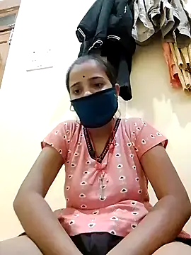 malteejat online show from 11/04/25, 03:55