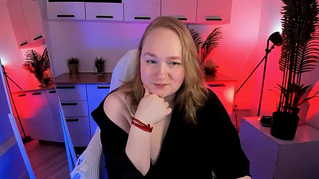 Snapshot of Kitty_Rest_ chatting on 05/14/26, 04:25 Kitty Rest online show from 05/14/26, 04:25
