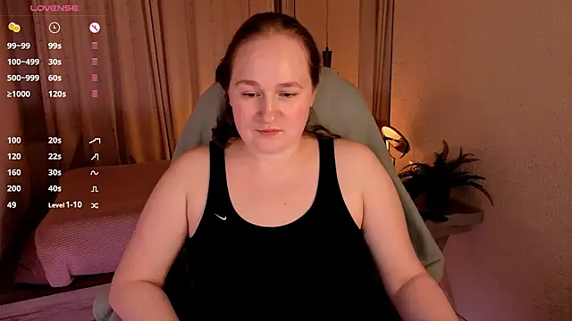 Snapshot of Kitty_Rest_ chatting on 05/19/26, 01:44 Kitty Rest online show from 05/19/26, 01:44