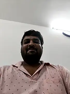 Snapshot of vinay_smalldick chatting on 06/11/26, 03:43 vinay smalldick online show from 06/11/26, 03:43