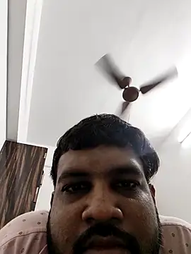 Snapshot of vinay_smalldick chatting on 06/12/26, 03:55 vinay smalldick online show from 06/12/26, 03:55