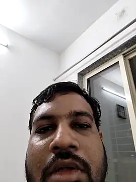 Snapshot of vinay_smalldick chatting on 06/14/26, 03:25 vinay smalldick online show from 06/14/26, 03:25