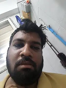 Snapshot of vinay_smalldick chatting on 06/27/26, 04:39 vinay smalldick online show from 06/27/26, 04:39