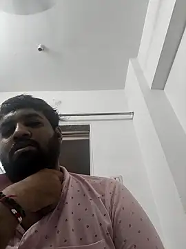Snapshot of vinay_smalldick chatting on 06/28/26, 03:40 vinay smalldick online show from 06/28/26, 03:40