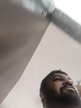 Snapshot of vinay_smalldick chatting on 07/01/26, 05:09 vinay smalldick online show from 07/01/26, 05:09