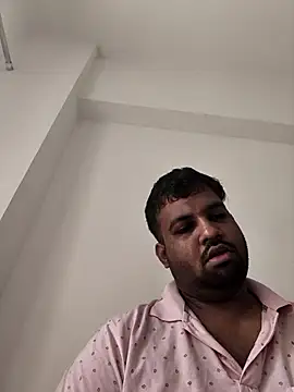 Snapshot of vinay_smalldick chatting on 07/10/26, 03:44 vinay smalldick online show from 07/10/26, 03:44