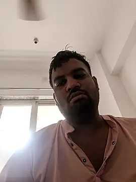 Snapshot of vinay_smalldick chatting on 07/12/26, 06:04 vinay smalldick online show from 07/12/26, 06:04