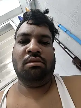 Snapshot of vinay_smalldick chatting on 07/15/26, 01:44 vinay smalldick online show from 07/15/26, 01:44