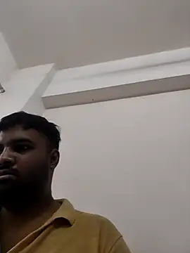 Snapshot of vinay_smalldick chatting on 07/17/26, 03:57 vinay smalldick online show from 07/17/26, 03:57