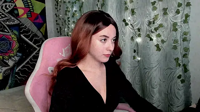 mona fly online show from 10/16/25, 02:40