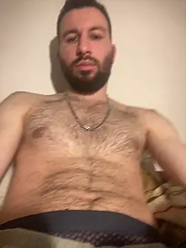 Snapshot of speddy34 chatting on 12/18/25, 06:58 speddy34 online show from 12/18/25, 06:58