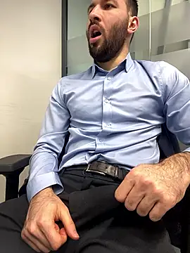 Snapshot of speddy34 chatting on 01/13/26, 06:40 speddy34 online show from 01/13/26, 06:40