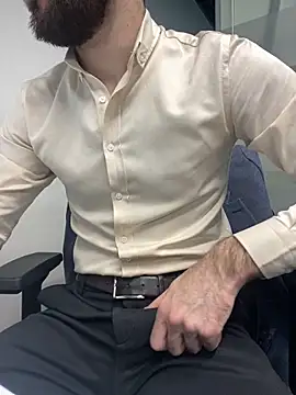 Snapshot of speddy34 chatting on 03/25/26, 06:19 speddy34 online show from 03/25/26, 06:19