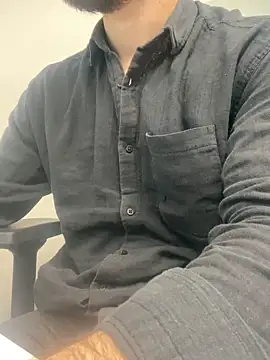 Snapshot of speddy34 chatting on 03/27/26, 08:26 speddy34 online show from 03/27/26, 08:26