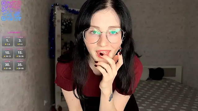 FakeLamb online show from 12/20/25, 09:11