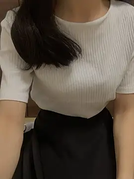 yayoi jp online show from 06/03/26, 02:44