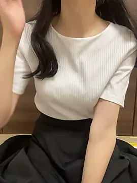 yayoi jp online show from 06/05/26, 03:51